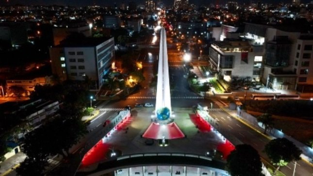 Plaza Pabellon.jpg