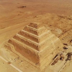 La evolución de las Pirámides del antiguo Egipto | Tesoros perdidos de Egipto